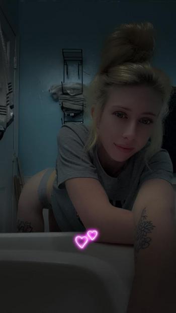 Heaven, 28  female escort, Dayton