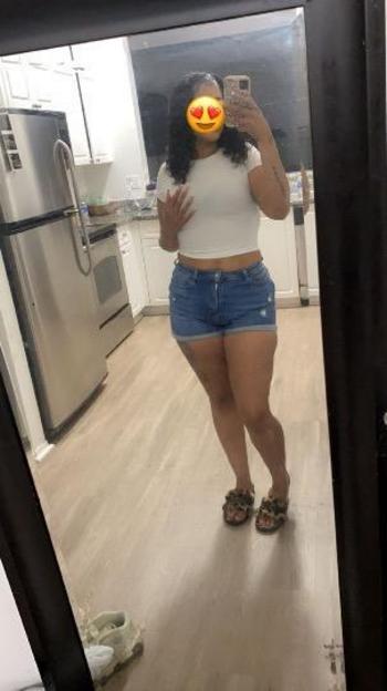 Summer, 22  female escort, Dayton